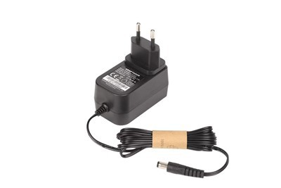 Eemaldatav toiteadapter